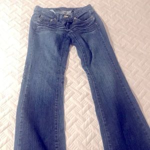 DKNY Jeans